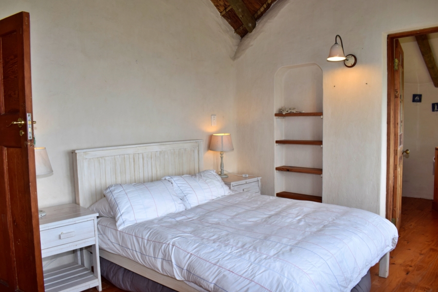 6 Bedroom Property for Sale in Suiderstrand Western Cape